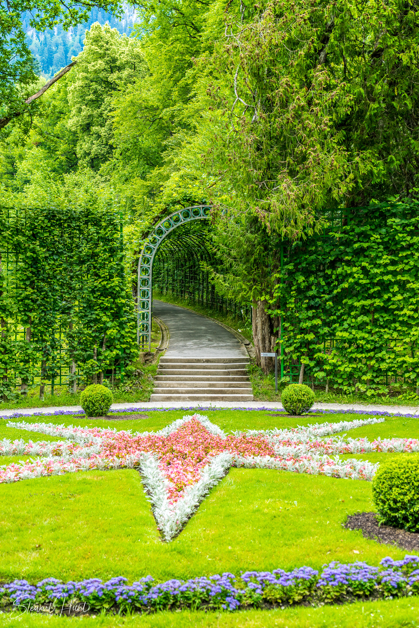 Linderhof and Landsberg am Lech 04273